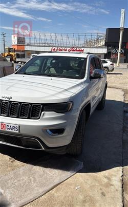 جيب جراند شيروكي